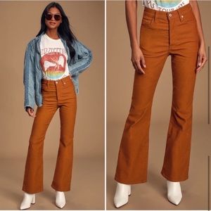 Levi’s Ribcage Corduroy Flare Jeans 26